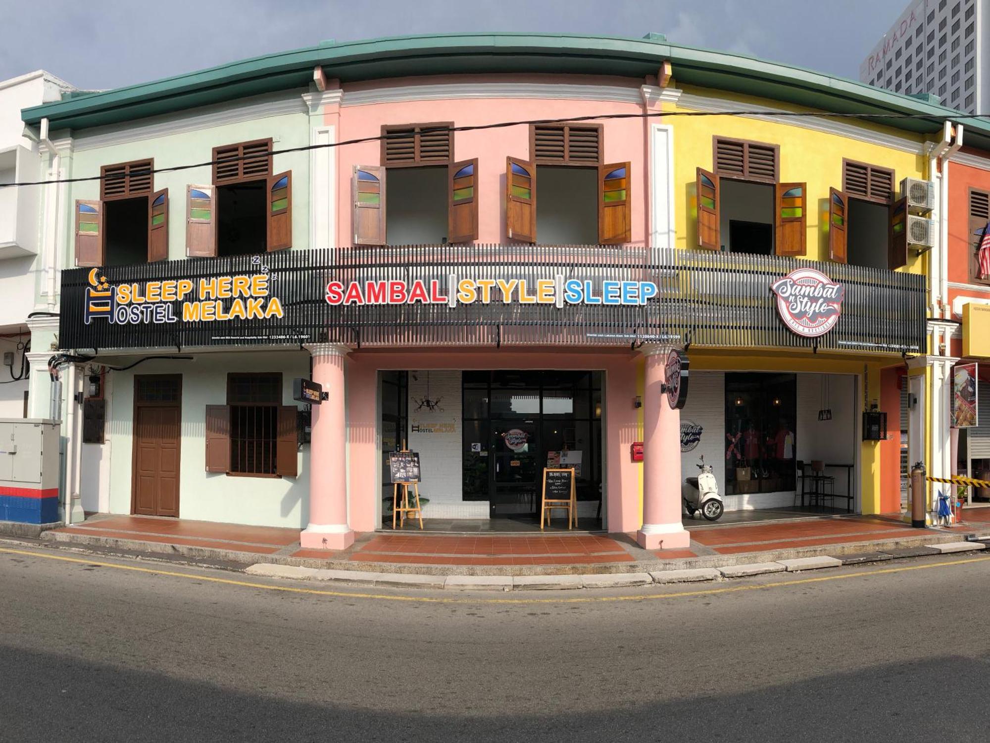 Sleep Here Hostel, Melaka Bagian luar foto